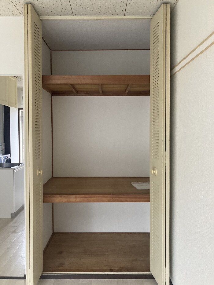 シューズボックス