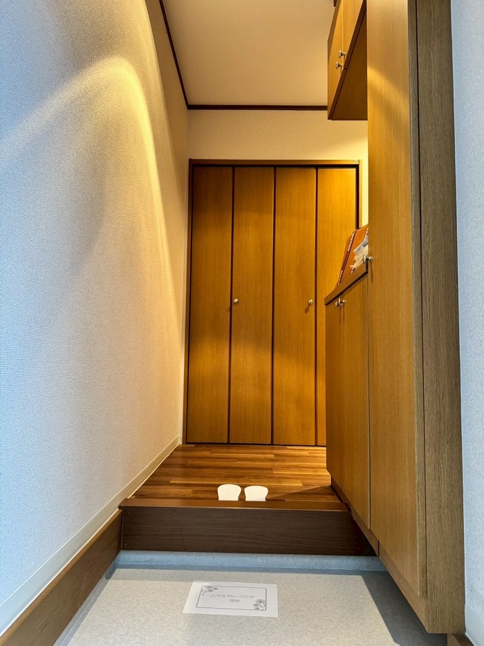 玄関2